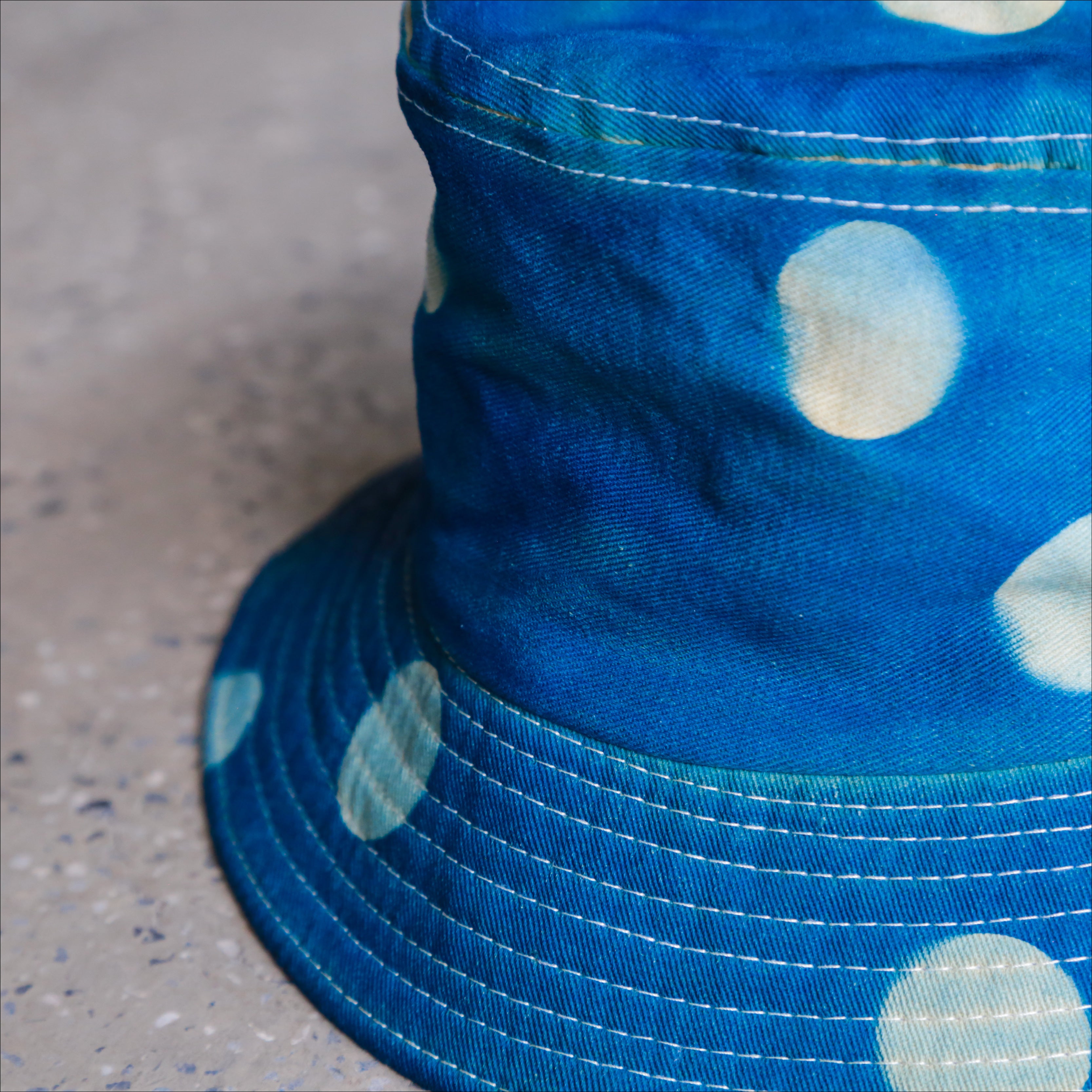 Bucket hat (Polka dot pattern)